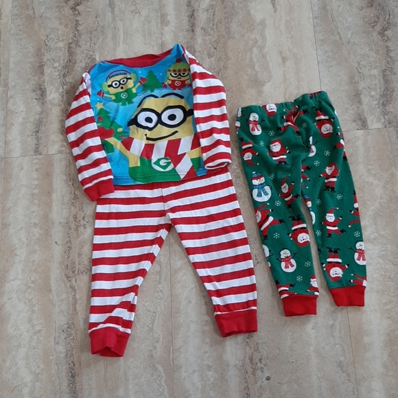 Universal Other - Minion pajama set with extra pants